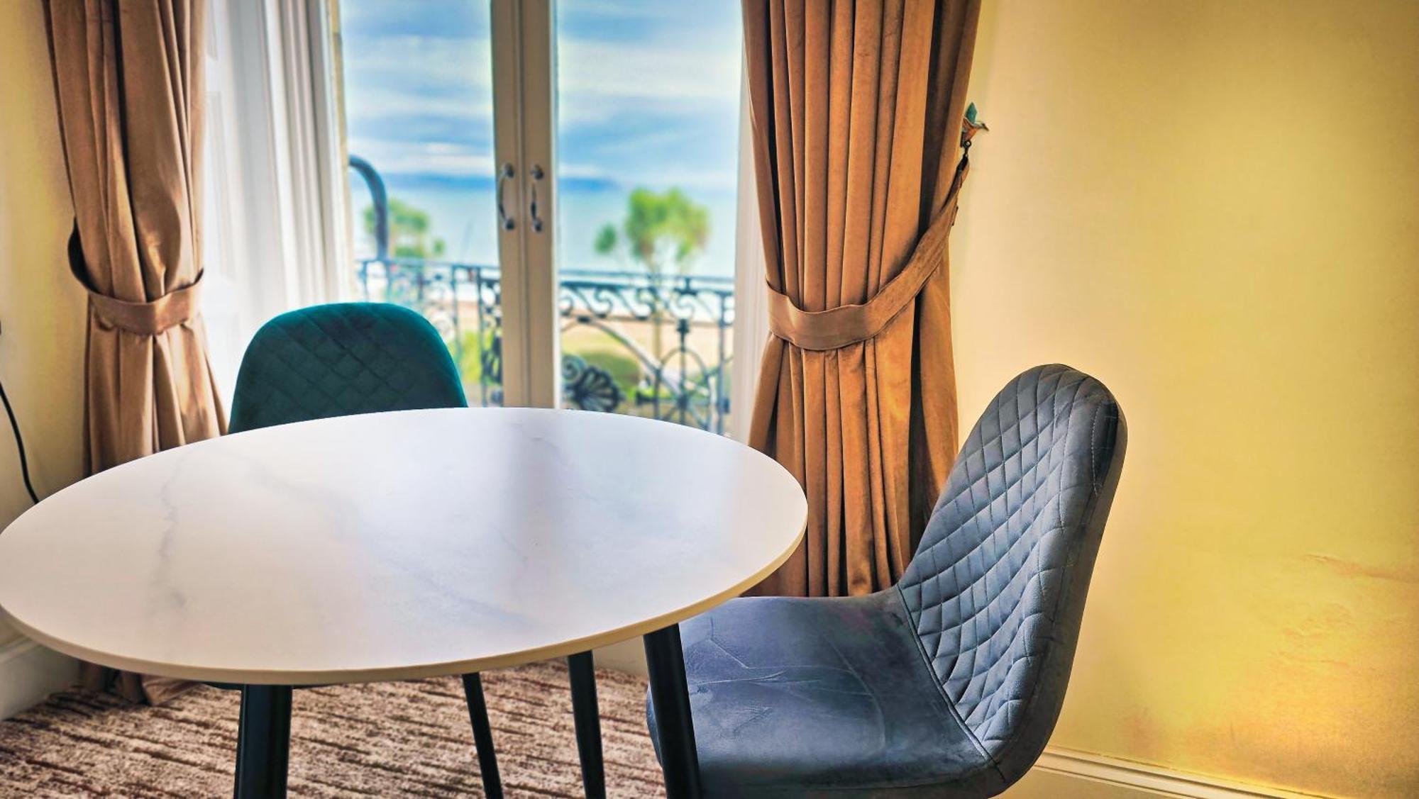 Carlton Hotel Weymouth Buitenkant foto